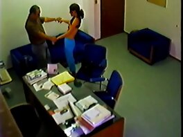 Molly piller gratis porrtube som tältar sina byxor leder till att man byter i tält PublicPickUps
